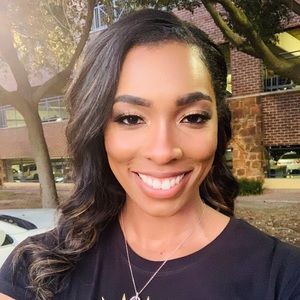 Meet your Posher, Natasha